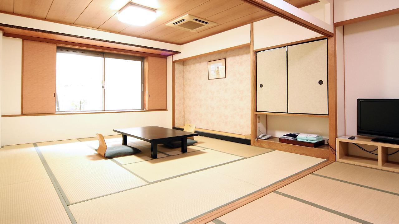 Miyajima Hotel Makoto Hatsukaichi Exterior foto