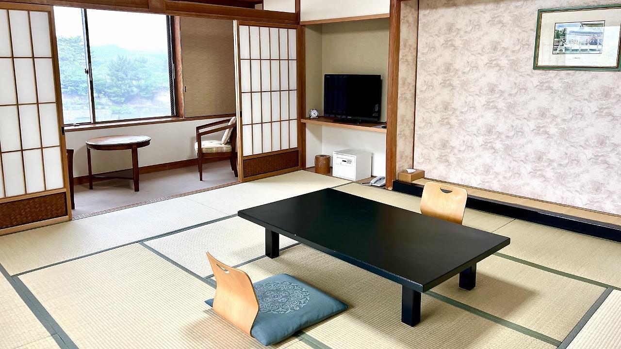 Miyajima Hotel Makoto Hatsukaichi Exterior foto