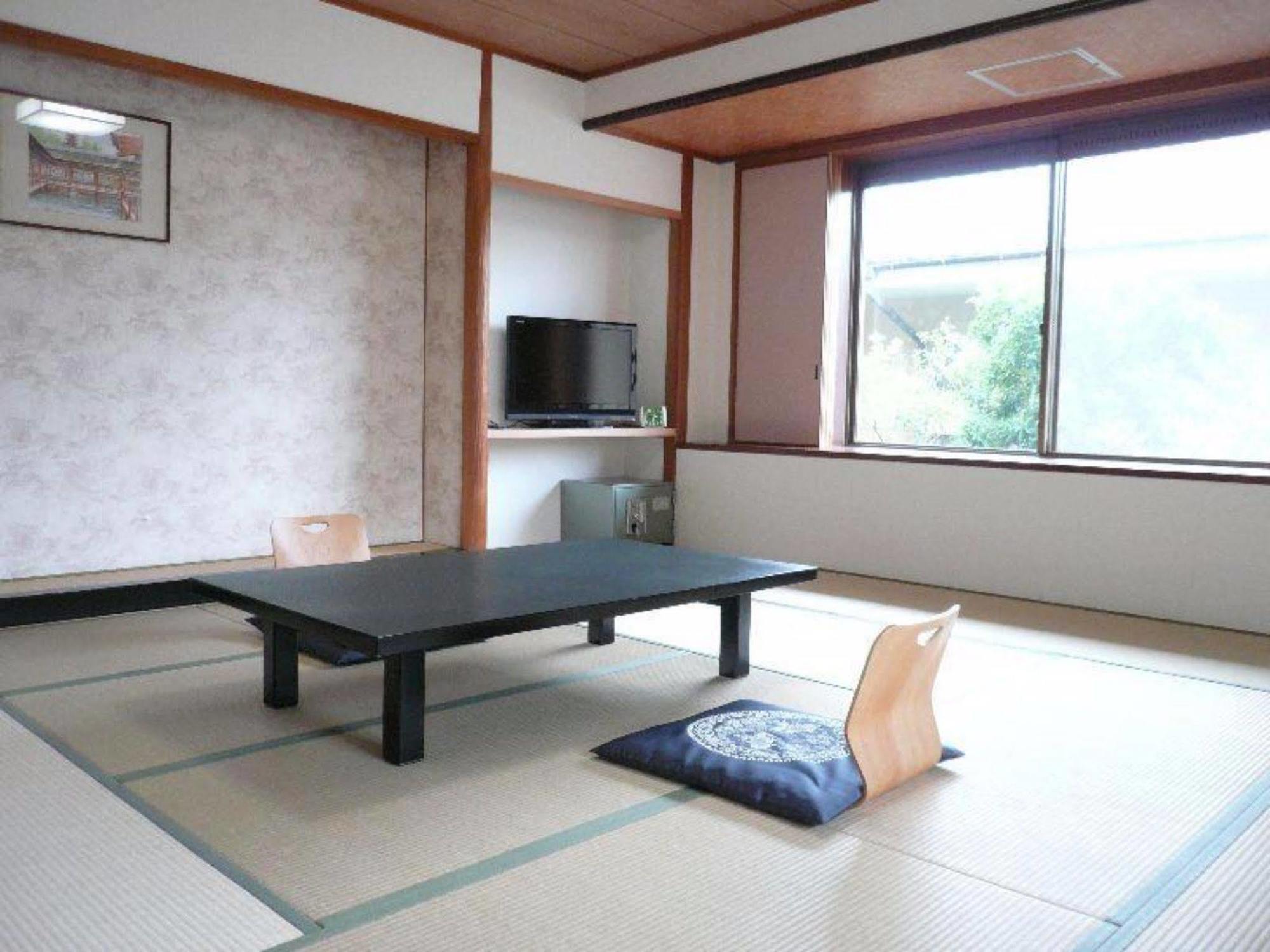 Miyajima Hotel Makoto Hatsukaichi Exterior foto